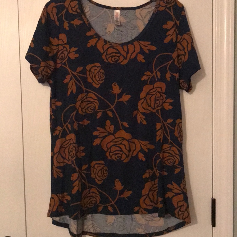 LuLaRoe Classic T